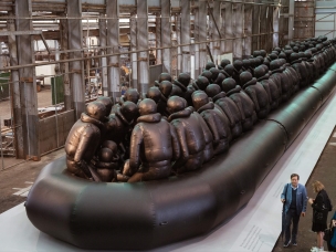Ai Weiwei's Artmaking Practices and the Effect of His Experiences